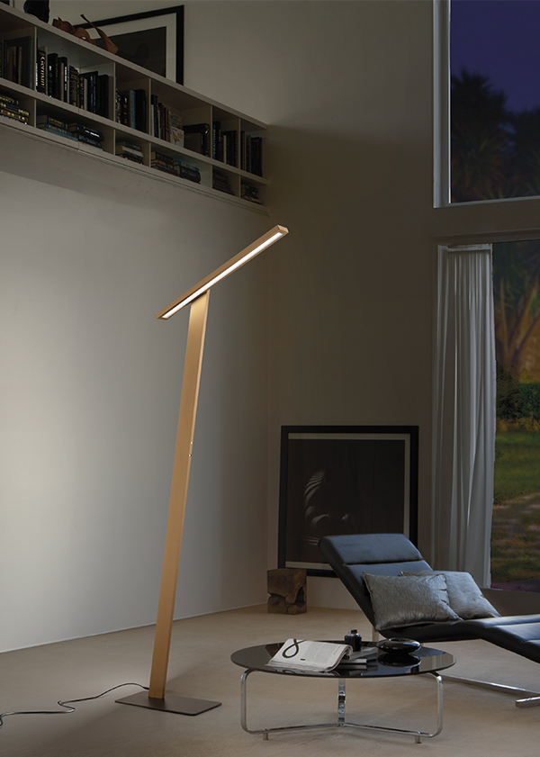 Lampada da terra luce orientabile 1 06001